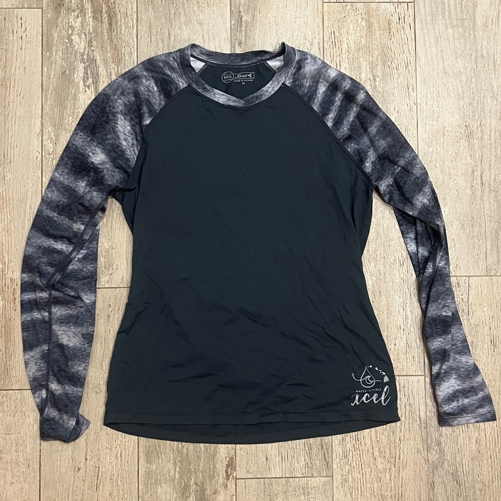 XCEL- Womens Ocean Ramsey Water Inspired UV Long Sleeve